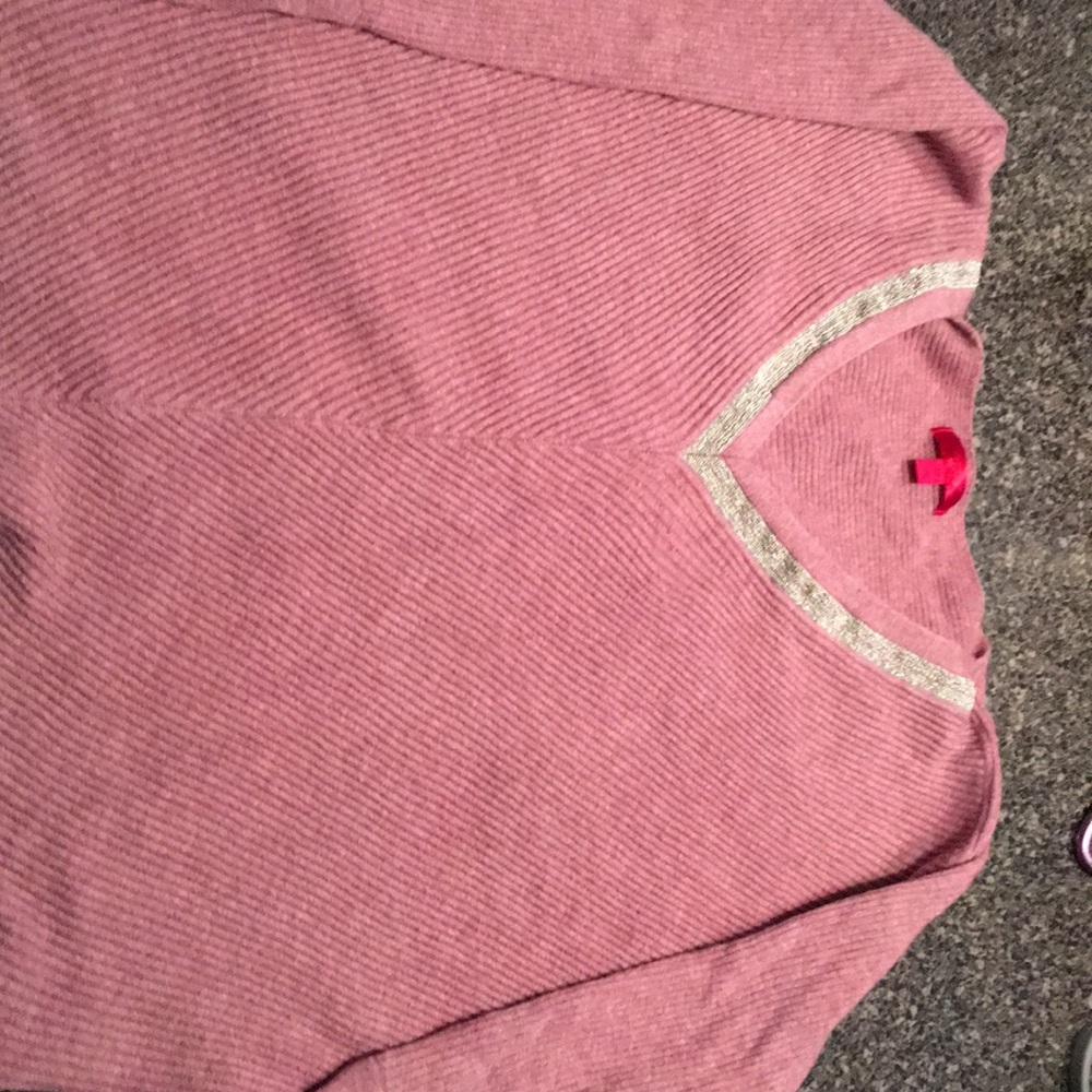 Sweater - Picture 3 of 3